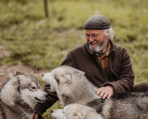 Wilfried Mengs mit Hunden